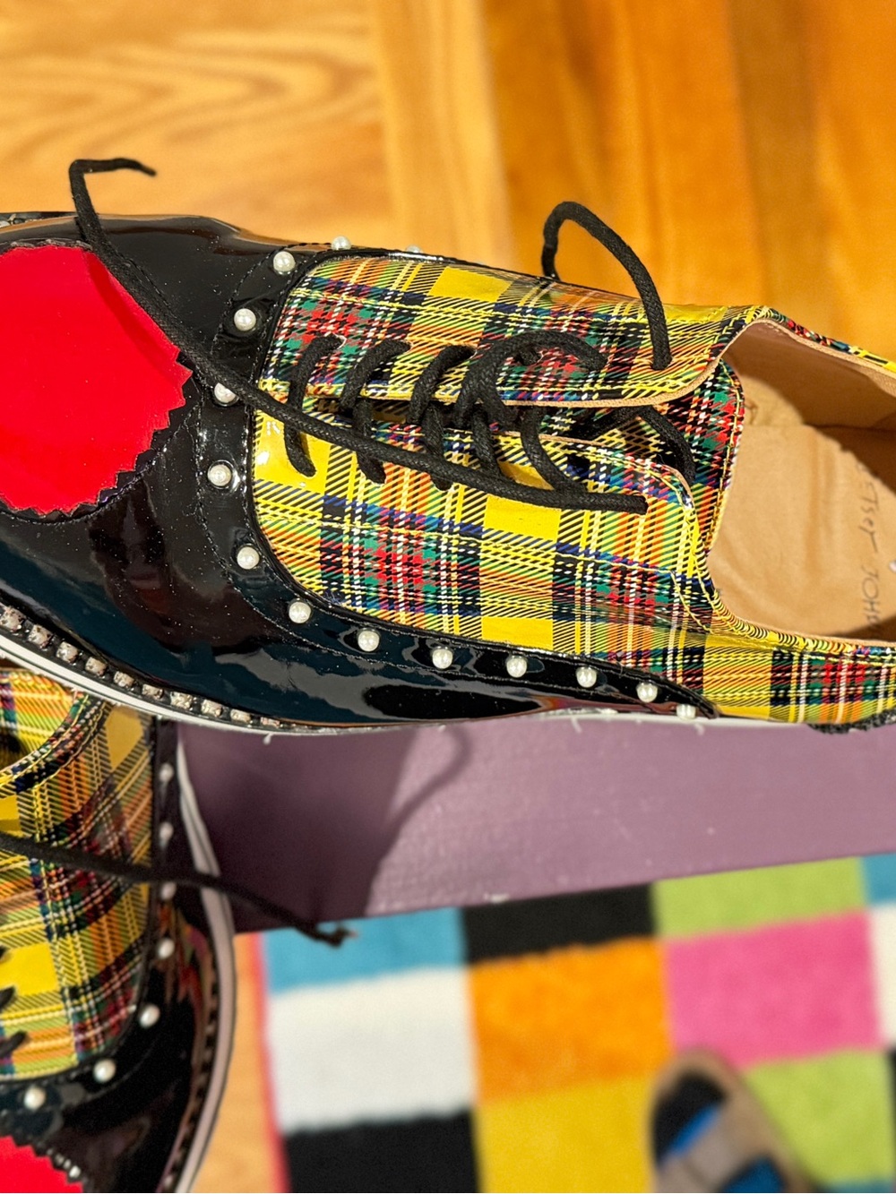 Betsy Johnson Plaid Platform Oxfords w/Heart Detail - Picture 3 of 7